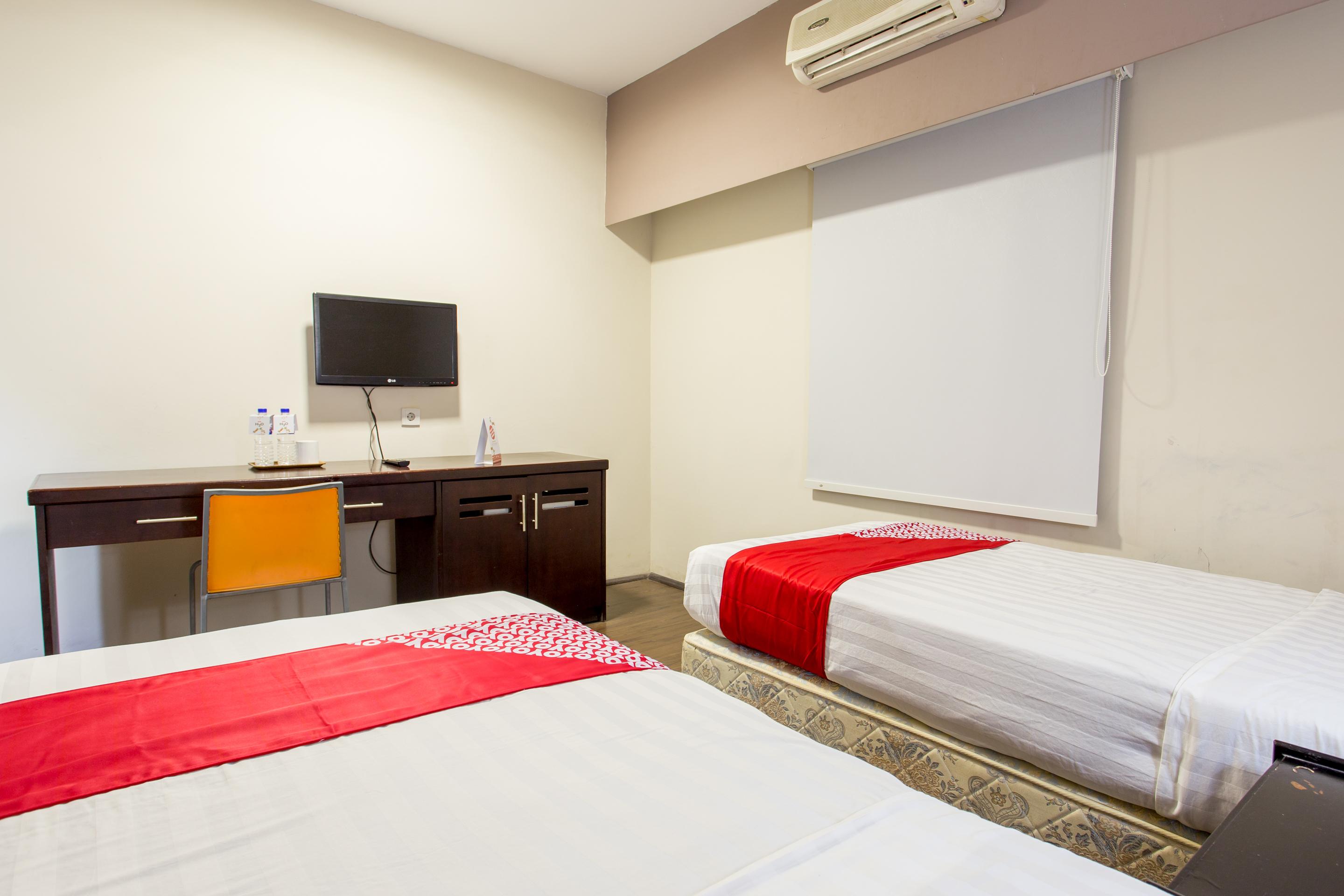 Capital O 769 City Hotel باليكبابان المظهر الخارجي الصورة