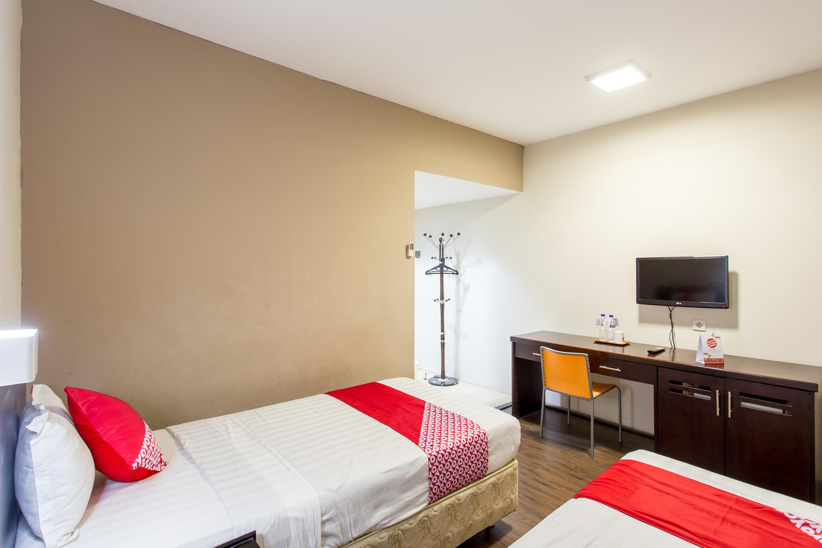 Capital O 769 City Hotel باليكبابان المظهر الخارجي الصورة