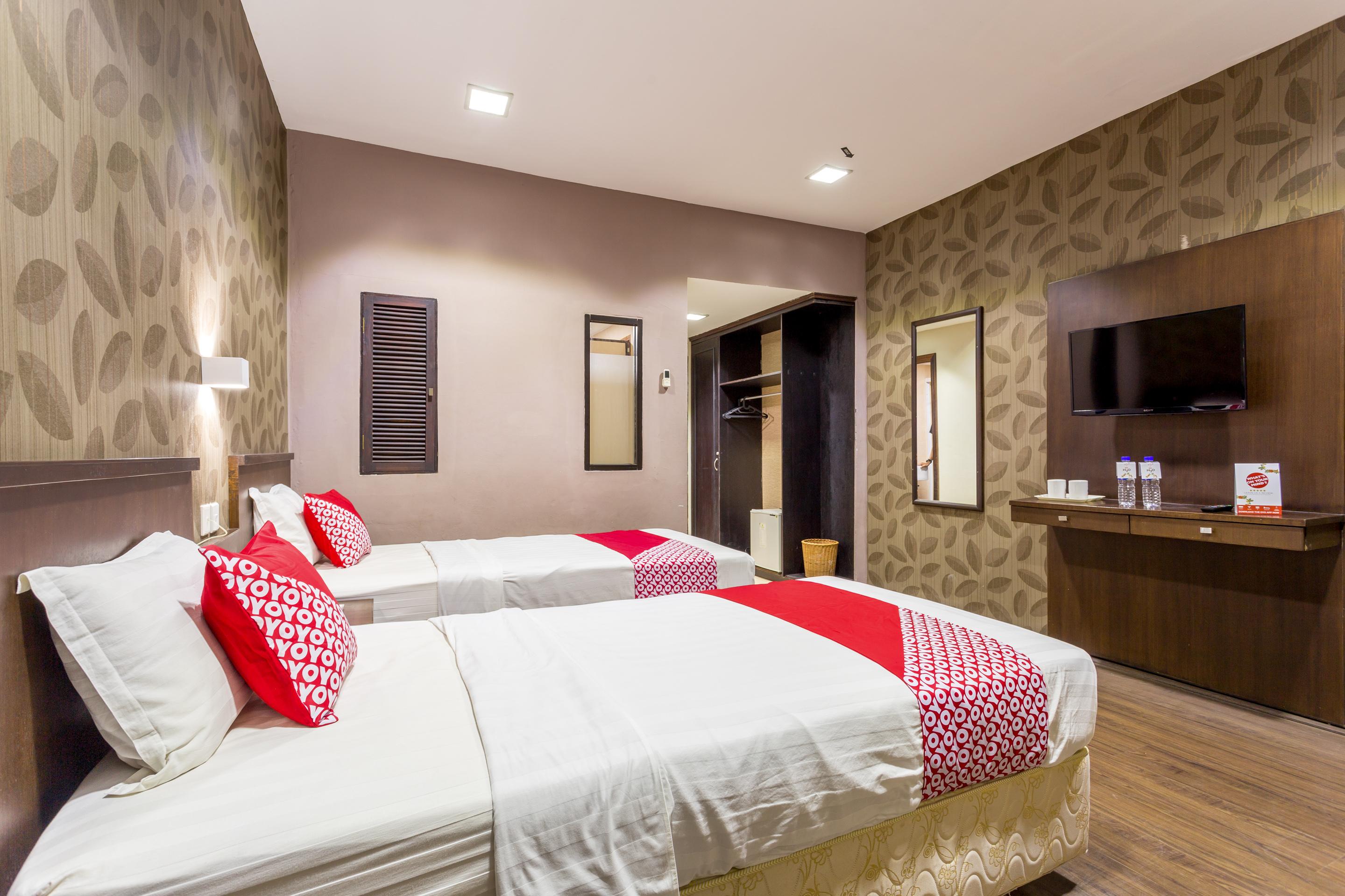 Capital O 769 City Hotel باليكبابان المظهر الخارجي الصورة