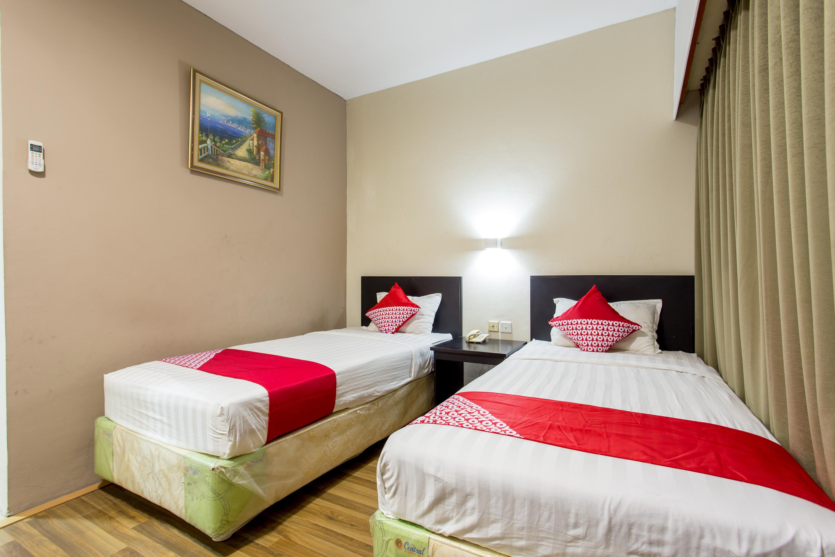 Capital O 769 City Hotel باليكبابان المظهر الخارجي الصورة