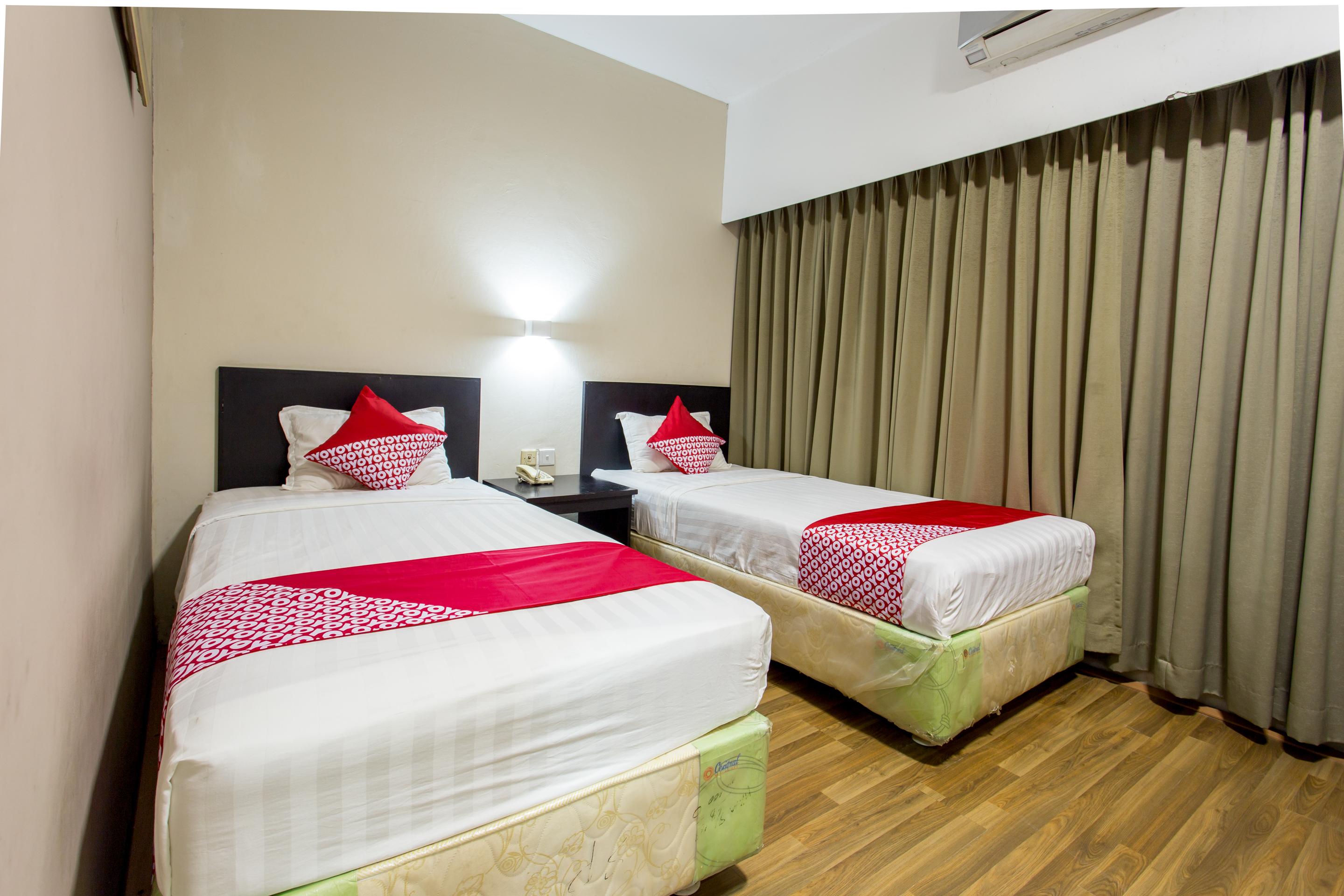 Capital O 769 City Hotel باليكبابان المظهر الخارجي الصورة
