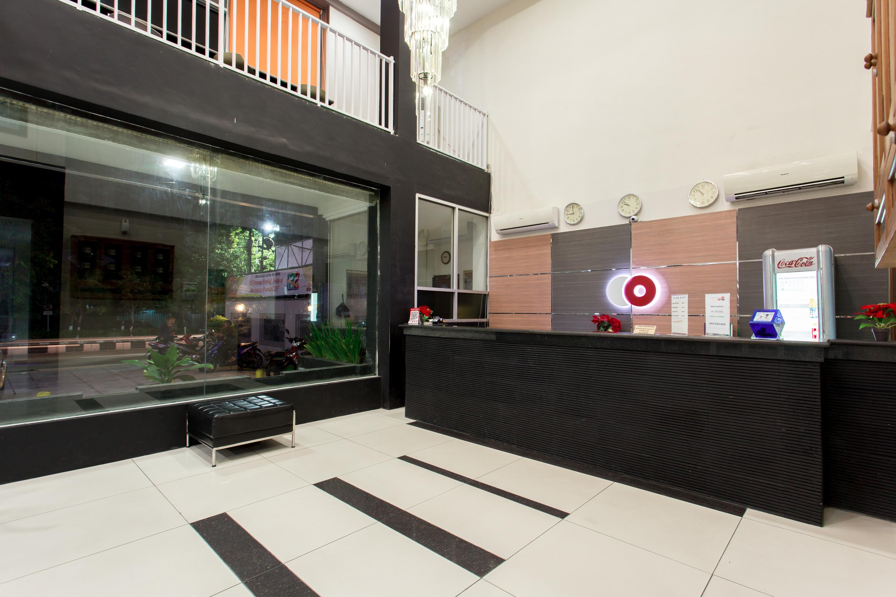 Capital O 769 City Hotel باليكبابان المظهر الخارجي الصورة