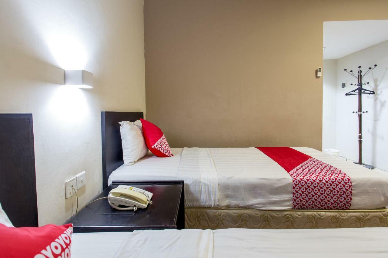 Capital O 769 City Hotel باليكبابان المظهر الخارجي الصورة